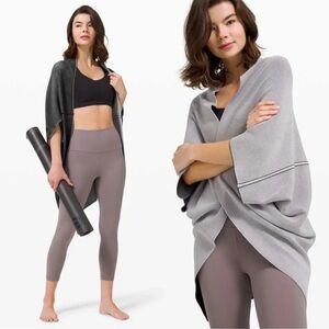 LULULEMON ATHLETICA | Exaltation Reversible Wrap